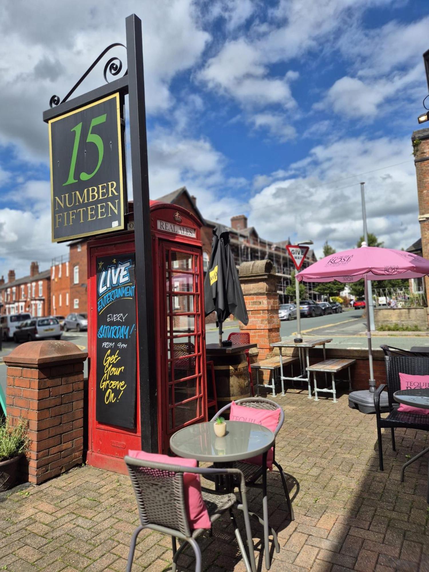 Fifteens Of Swinley Wigan Exterior photo